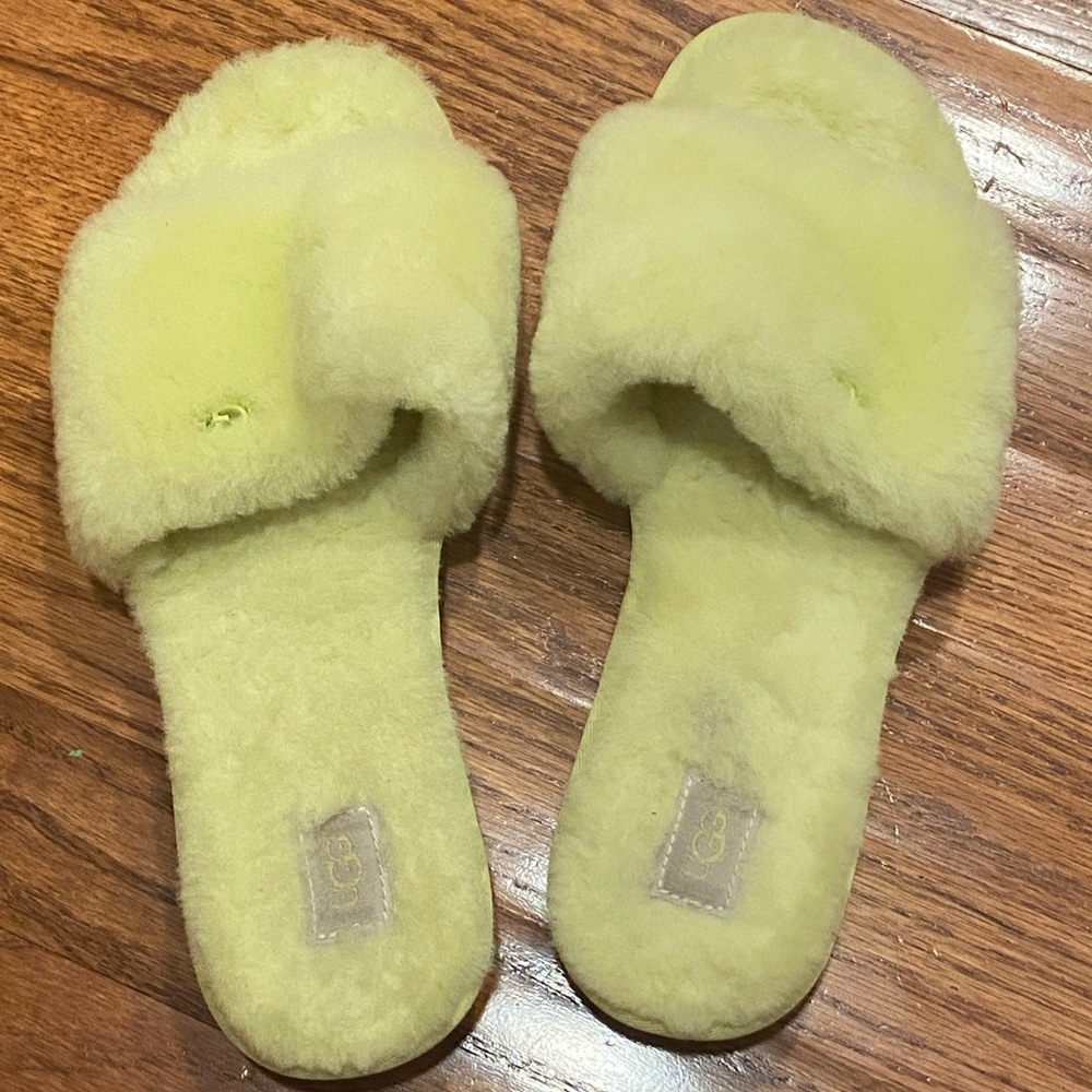 Ugg Sandal Slippers Green Size 10